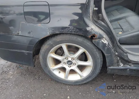 2001 Subaru Legacy Gt Limited из США, поврежденный, VIN 4S3BE656316207300